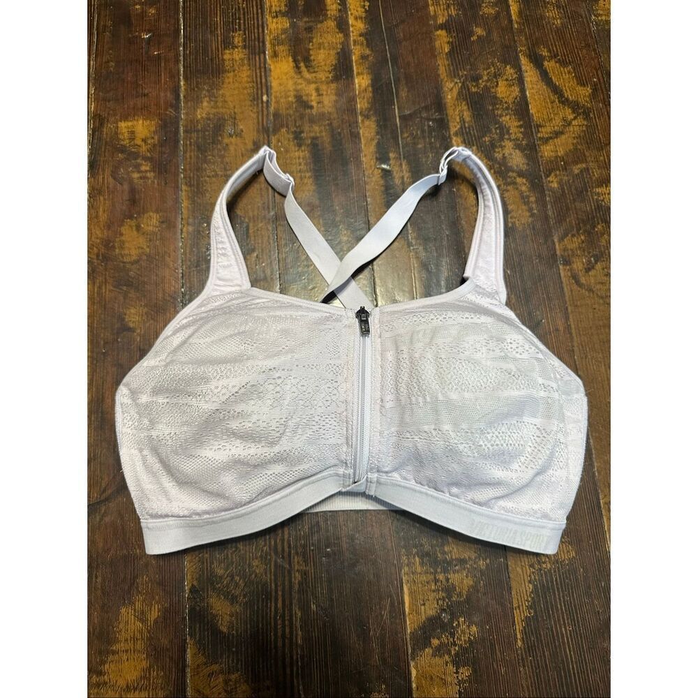 Victoria’s Secret pale purple lacy knockout 36DD sports bra